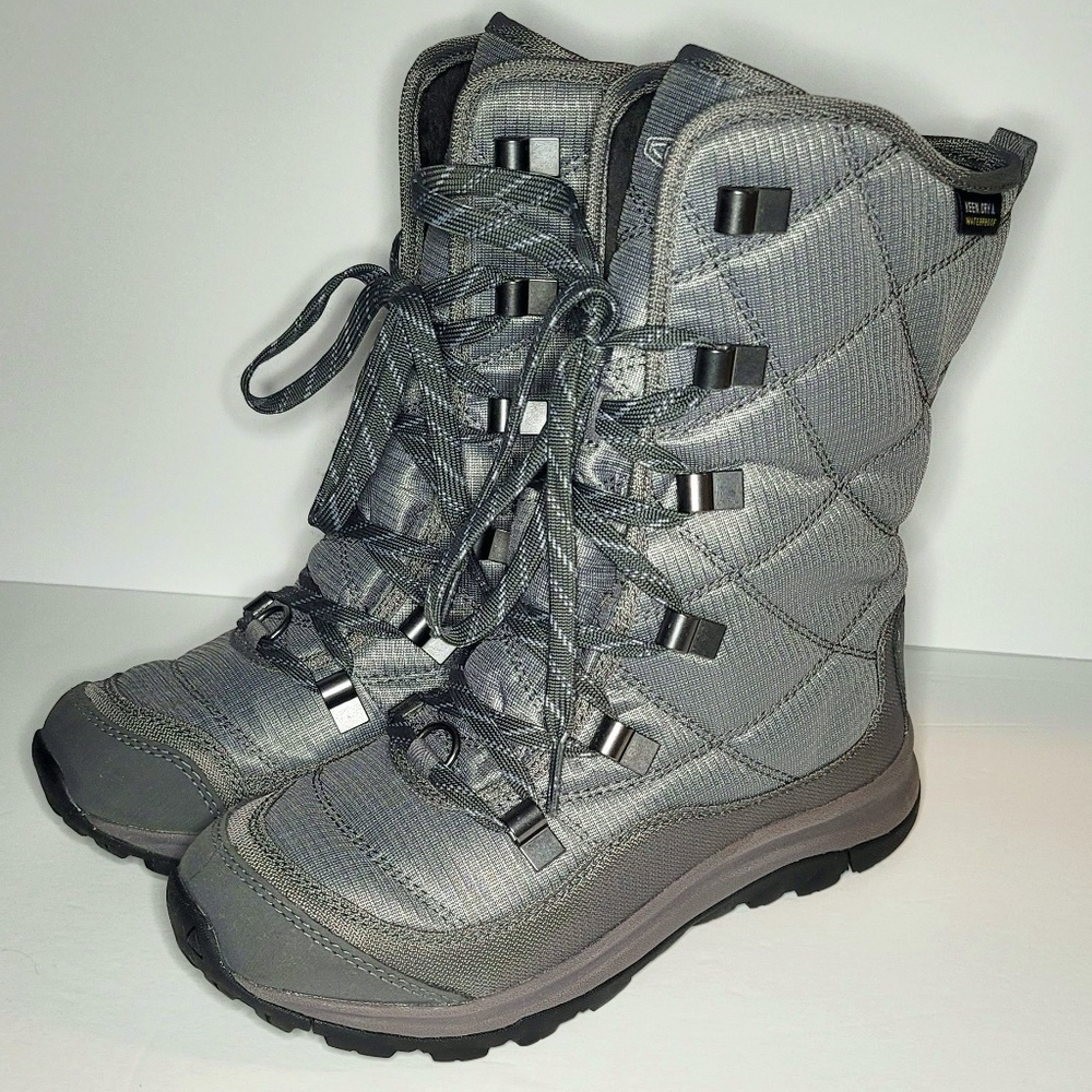 Keen Grey Winter Snow Boots Size 5.5